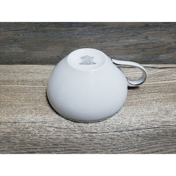 Fukagawa Arita Hand Painted Small Tea Cup Silver Pattern 900P - Picture 8 of 9